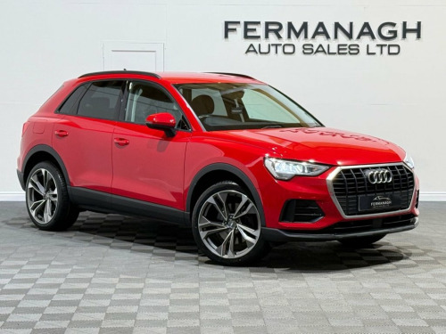 Audi Q3  1.4 TFSIe 45 Technik SUV 5dr Petrol Plug-in Hybrid 