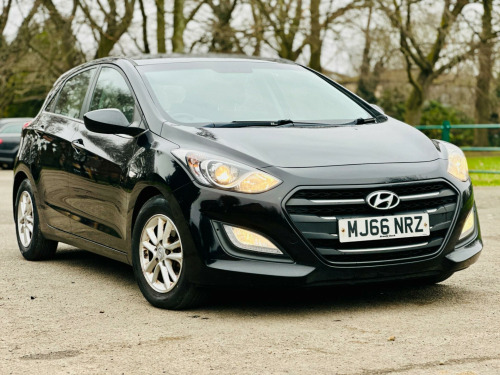 Hyundai i30  1.6 CRDi Blue Drive SE Euro 6 (s/s) 5dr