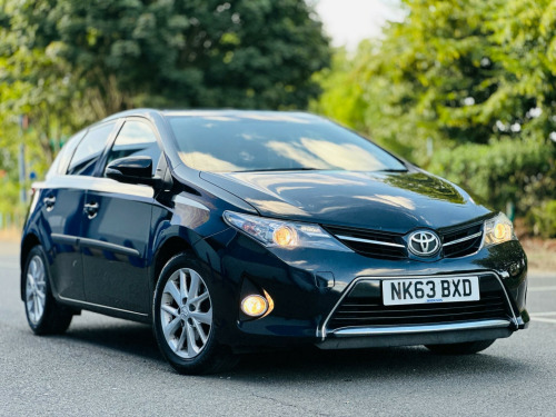Toyota Auris  1.6 V-Matic Icon Euro 5 5dr