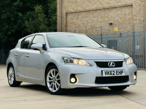 Lexus CT 200h  1.8 200h SE-L CVT Euro 5 (s/s) 5dr