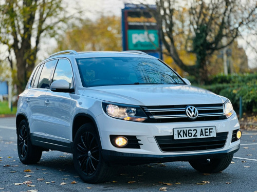 Volkswagen Tiguan  2.0 TSI Sport 4WD Euro 5 5dr 
