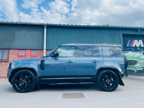 Land Rover 110  3.0 D300 MHEV X-Dynamic HSE Auto 4WD Euro 6 (s/s) 5dr