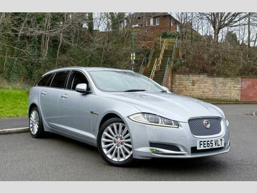 Jaguar XF  2.2d Luxury Sportbrake Auto Euro 5 (s/s) 5dr 