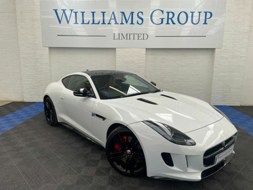 Jaguar F-TYPE  5.0 Supercharged V8 R 2dr Auto (Panoramic Roof, Reverse Cam!++)