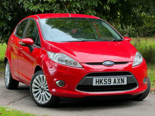 Ford Fiesta  1.6 TITANIUM 5d 118 BHP