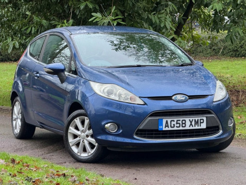 Ford Fiesta  1.25 Zetec Hatchback 3dr Petrol Manual (133 g/km, 