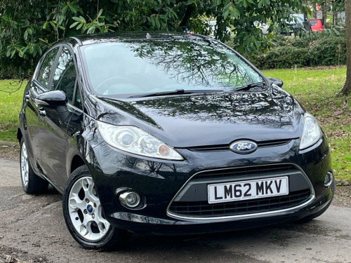 Ford Fiesta  1.25 Zetec Hatchback 5dr Petrol Manual (129 g/km, 