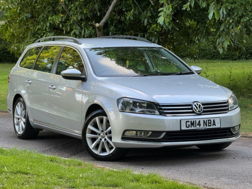 Volkswagen Passat  1.6 TDI BlueMotion Tech Executive Estate 5dr Diese