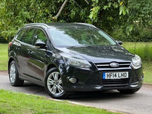 Ford Focus  1.6 TDCi Titanium Navigator Estate 5dr Diesel Manu