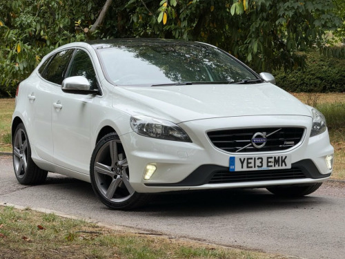 Volvo V40  1.6 D2 R-Design Hatchback 5dr Diesel Manual Euro 5
