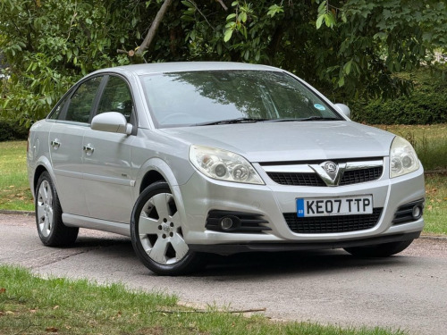 Vauxhall Vectra  3.0 CDTi V6 24V Elite Hatchback 5dr Diesel Automat