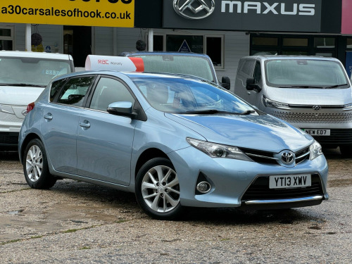 Toyota Auris  1.6 V-Matic Icon Multidrive S Euro 5 5dr