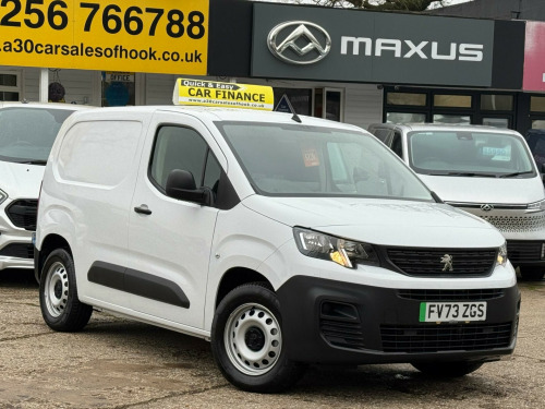 Peugeot Partner  800 50kWh Professional Premium + Standard Panel Van Auto SWB 5dr (7.4kW Cha