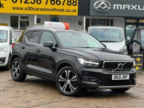 Volvo XC40  2.0 B4 MHEV Inscription Pro Auto Euro 6 (s/s) 5dr