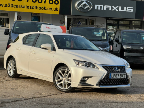 Lexus CT 200h  1.8 200h SE (Plus Pack) CVT Euro 6 (s/s) 5dr