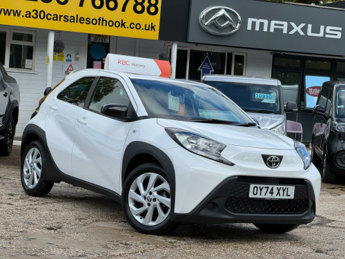 Toyota AYGO  1.0 VVT-i Pure x-shift Euro 6 (s/s) 5dr