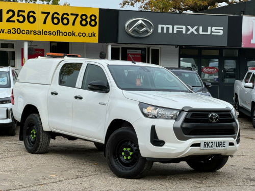 Toyota Hi-Lux  2.4 D-4D Active Pickup Double Cab 4dr Diesel Manual 4WD Euro 6 (s/s) (150 p