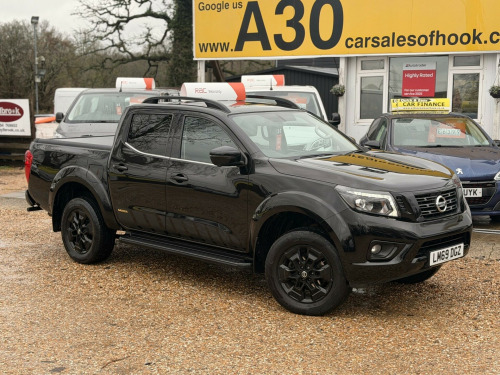 Nissan Navara  2.3 dCi N-Guard Auto 4WD Euro 6 4dr 