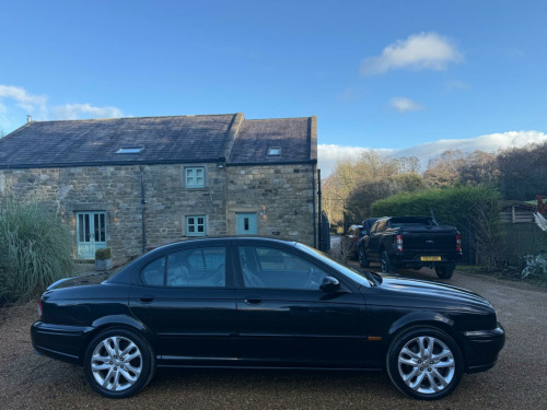 Jaguar X-TYPE  2.5 V6 Sport (AWD) 4dr