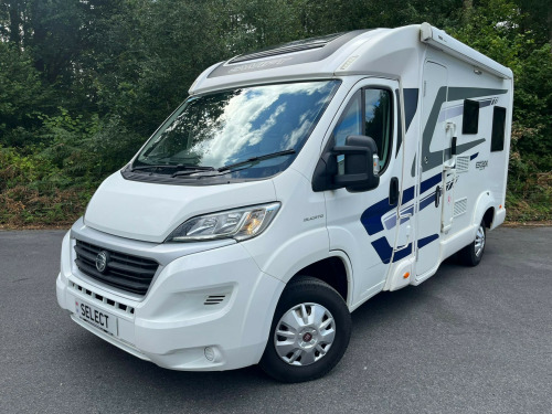 Suzuki Escape Compact C402