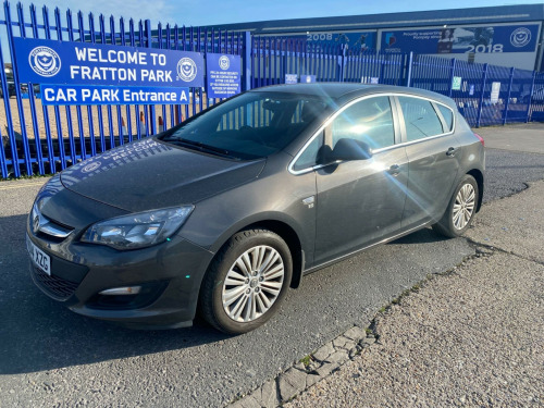 Vauxhall Astra  1.7 CDTi ecoFLEX Excite Euro 5 5dr