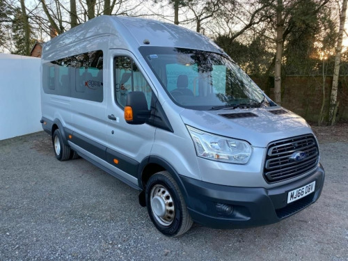 Ford Transit  2.2 TDCi 125ps H3 18 Seater Trend