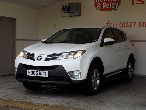 Toyota RAV4  2.0 D-4D Business Edition SUV 5dr Diesel Manual 2WD Euro 5 (s/s) (124 ps)