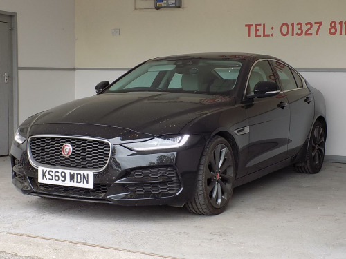 Jaguar XE  2.0 D180 S Saloon 4dr Diesel Auto Euro 6 (s/s) (180 ps)