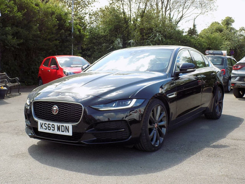 Jaguar XE  2.0 D180 S Saloon 4dr Diesel Auto Euro 6 (s/s) (180 ps)