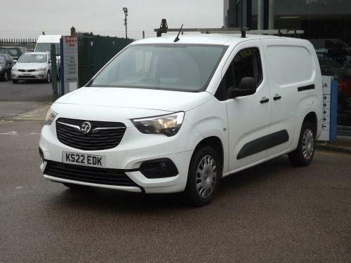 Vauxhall Combo  1.5 Turbo D 2300 Sportive Panel Van 6dr Diesel Manual L2 H1 Euro 6 (100 ps)
