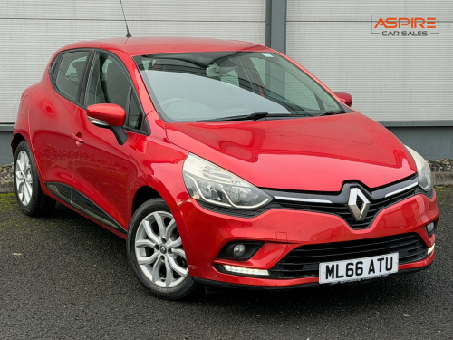 Renault Clio  1.5 dCi Dynamique Nav Hatchback 5dr Diesel Manual Euro 6 (s/s) (90 ps)