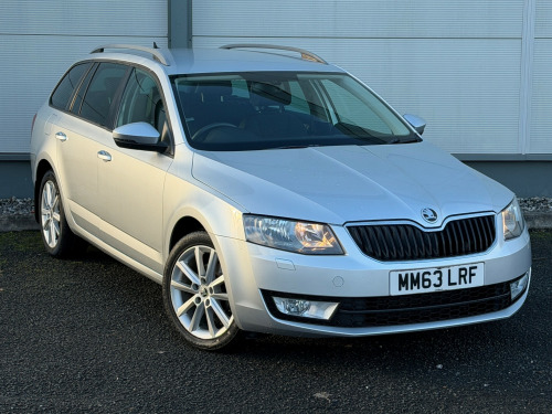 Skoda Octavia  2.0 TDI Elegance Estate 5dr Diesel DSG Euro 5 (s/s) (150 ps)