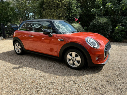 MINI Hatch  1.5 Cooper Steptronic (s/s) 3dr