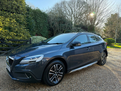 Volvo V40  2.0 T3 Nav Plus Euro 6 (s/s) 5dr