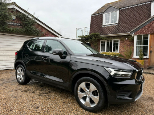 Volvo XC40  1.5 T3 Momentum Auto Euro 6 (s/s) 5dr