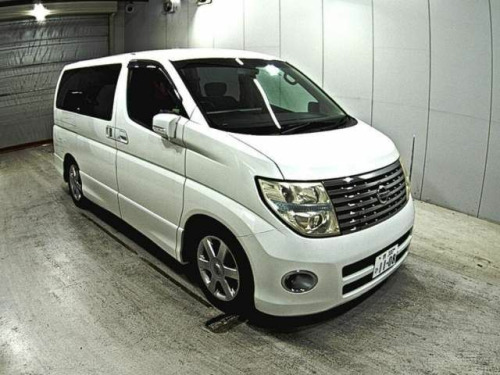 Nissan Elgrand  E51 3.5 HIGHWAY STAR +GRADE 4B