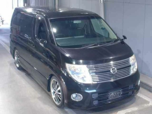 Nissan Elgrand  Highway Start Black Leather Recliners