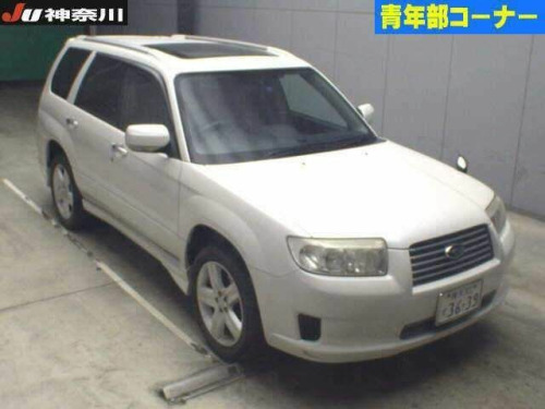 Subaru Forester  2.0 SG5 AUTOMATIC 4WD SUNROOF LOW MILE