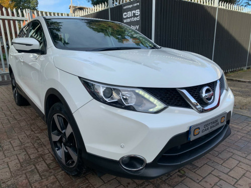 Nissan Qashqai  1.2 DIG-T n-tec 2WD Euro 5 (s/s) 5dr