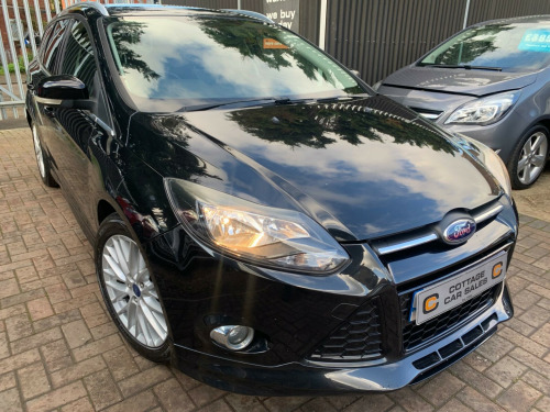 Ford Focus  1.0T EcoBoost Zetec S Euro 5 (s/s) 5dr