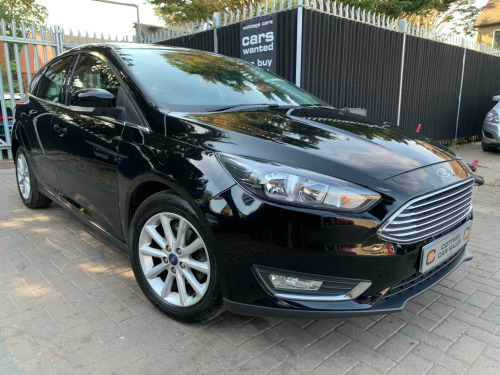 Ford Focus  1.0T EcoBoost Titanium Euro 6 (s/s) 5dr