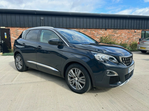 Peugeot 3008 Crossover  1.2 PureTech Allure 5dr