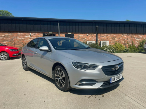 Vauxhall Insignia  1.6 Turbo D ecoTec Design Nav 5dr