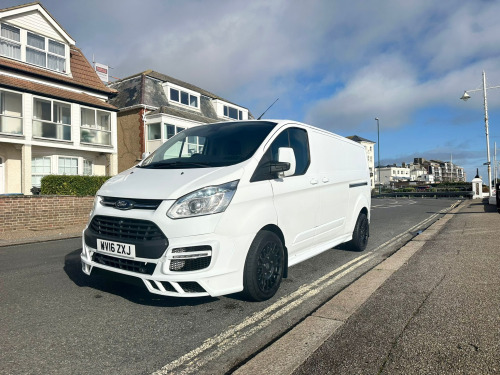 Ford Transit Custom  2.2 TDCi 125ps Low Roof Limited Van