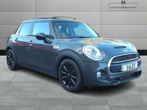 MINI Hatch  2.0 Cooper SD Hatchback 5dr Diesel Manual Euro 6 (