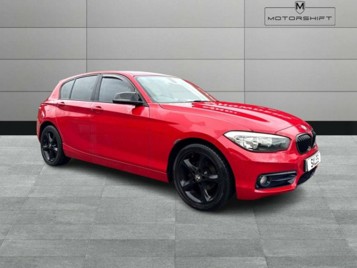 BMW 1 Series  1.5 118i Sport Hatchback 5dr Petrol Manual Euro 6 