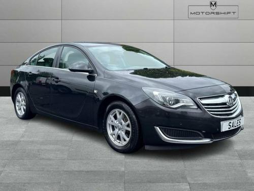 Vauxhall Insignia  2.0 CDTi ecoFLEX Design Nav Hatchback 5dr Diesel M
