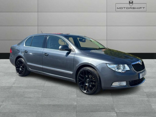 Skoda Superb  2.0 TDI Elegance Hatchback 5dr Diesel DSG Euro 4 (