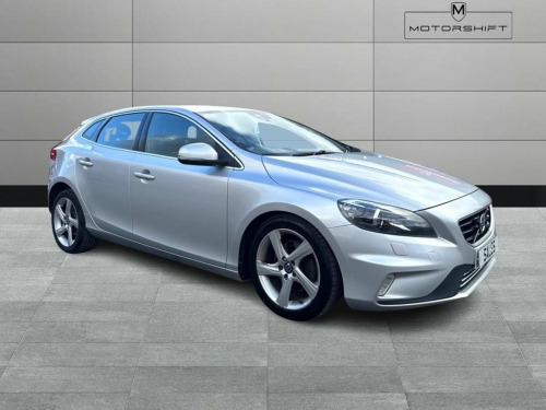Volvo V40  2.0 D2 R-Design Lux Nav Hatchback 5dr Diesel Manua