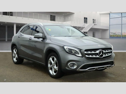 Mercedes-Benz GLA-Class GLA200 1.6 GLA200 Sport (Premium Plus) SUV 5dr Petrol Man